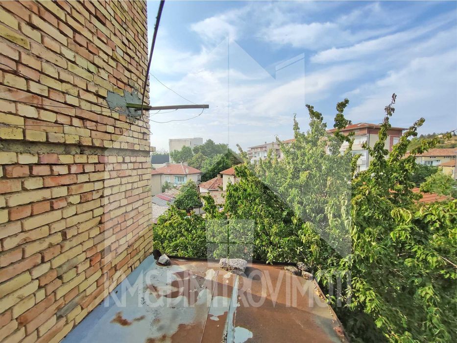 Продава се Етаж от къща в Нови пазар - 82 кв.м за 448 €/кв.м - Снимка #13