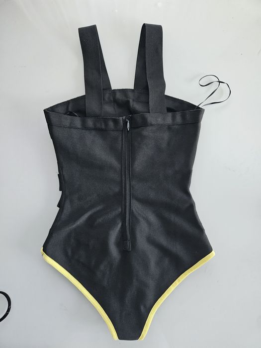 Бански няколко модела