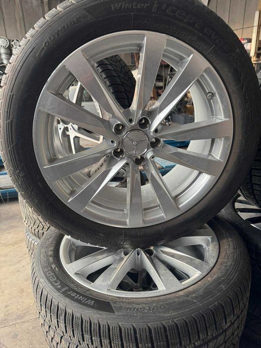 Джанти  с гуми оригинални Mercedes W223 255/45R19