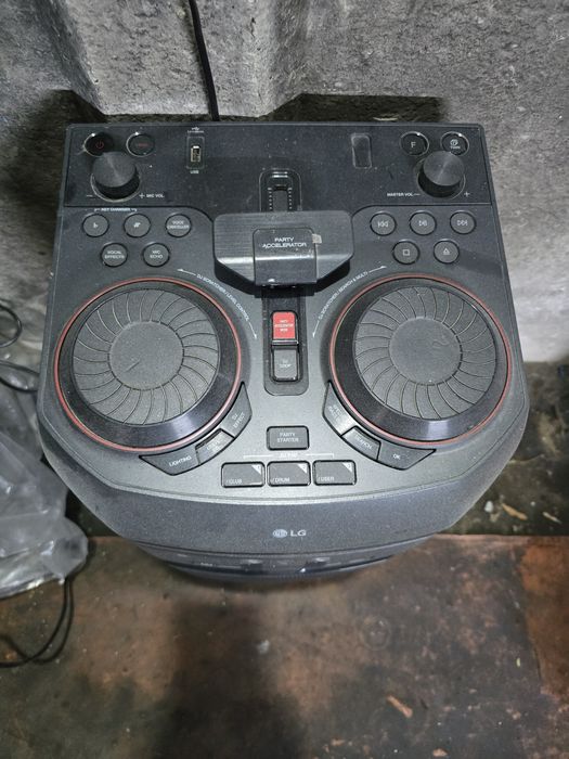 Продам колонку LG X-boom