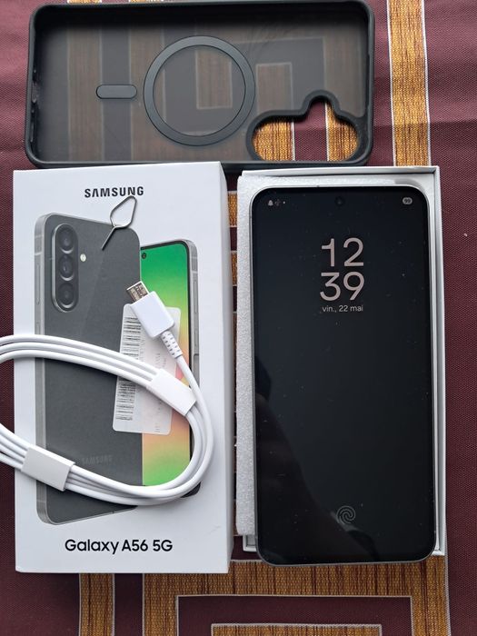 Samsung a56 , 256gb , 8 gb ram nu are semne de uzură , amprentă pe ecran, predare personala în Iasi axcept și unele schimburi.
