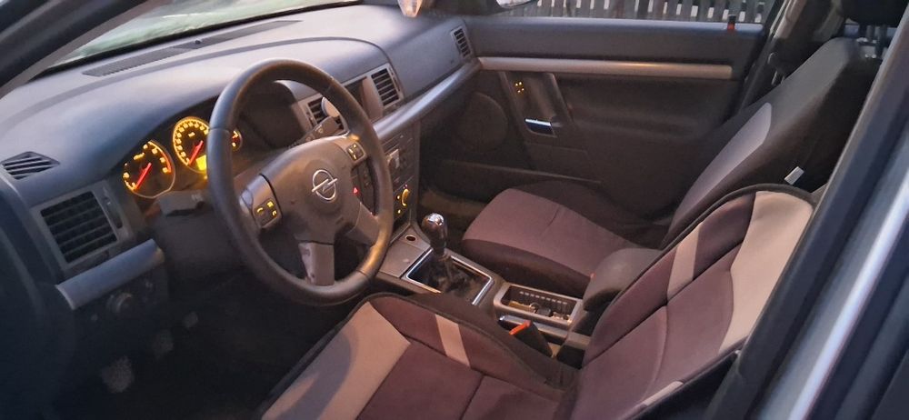 Opel Vectra C benzină