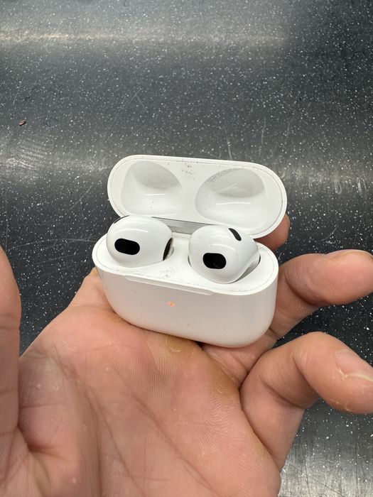 Наушники Apple AirPods 3 белый