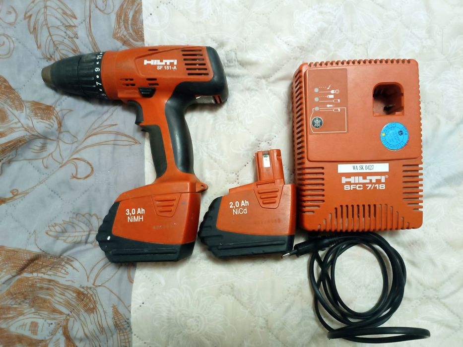 Hilti SF 151-A с батерия и зарядно
