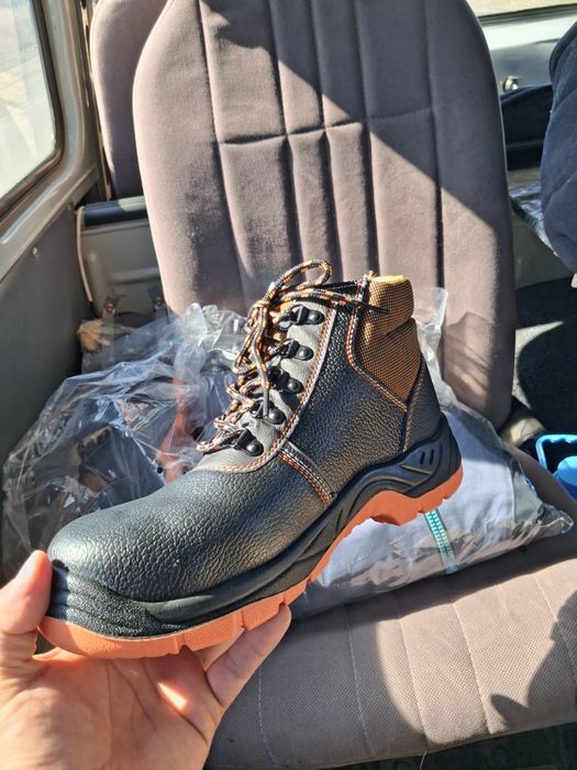 Рабочие ботинки (Спецобувь) - Новые, размер 43