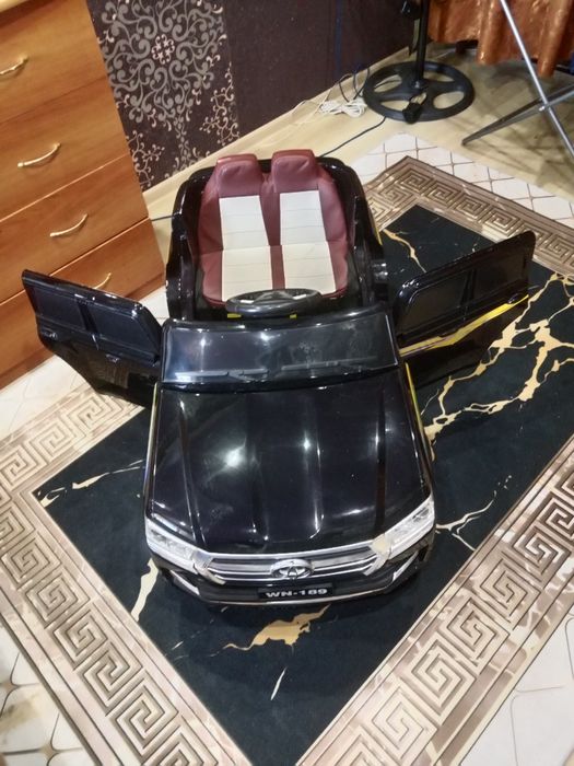 Продам Электромобил в отличном состояние,торг