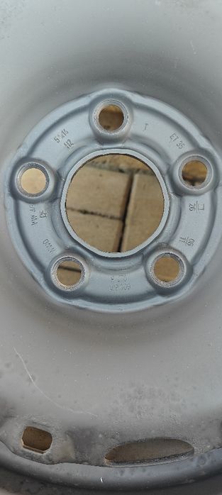 roti  vara 175 70 14 vw skoda
