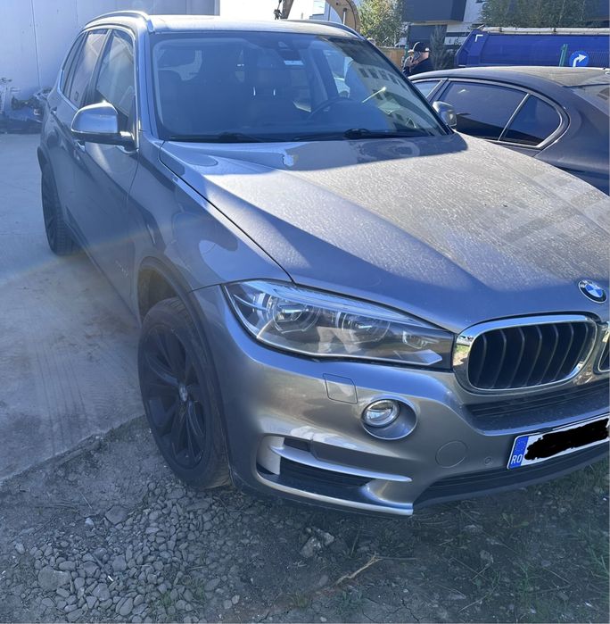 BMW  x5  xdrive 258cp