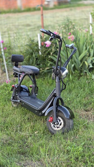 Vând mini scuter Harley