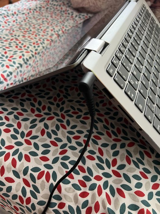 Laptop Lenovo YOGA