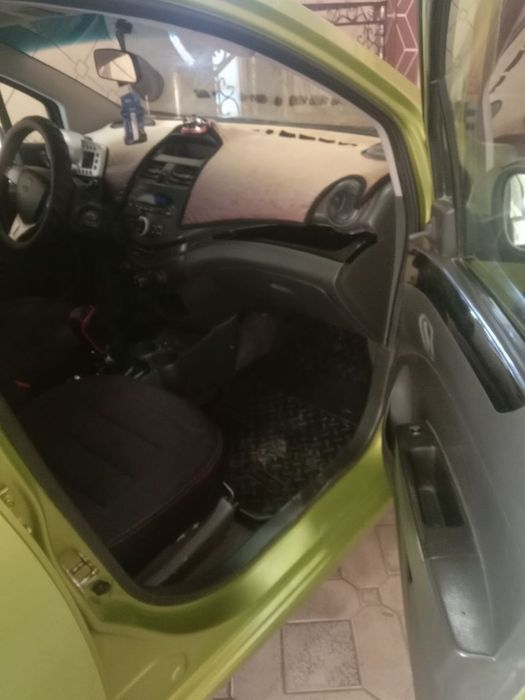 Спарк сотилади метанда