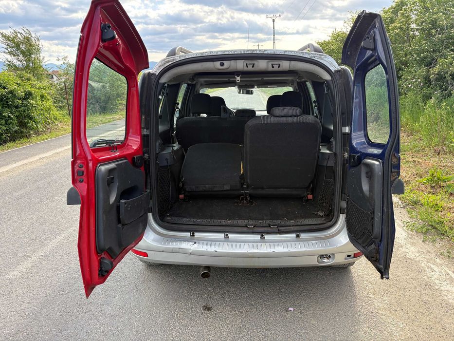 Dacia Logan MCV 1.6 16 V 7 Locuri. Benzina & GPL