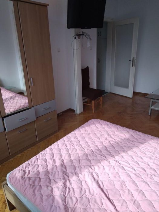 Дава се под наем Едностаен апартамент в София, Славия - 50 кв.м за 460 € - Снимка #3