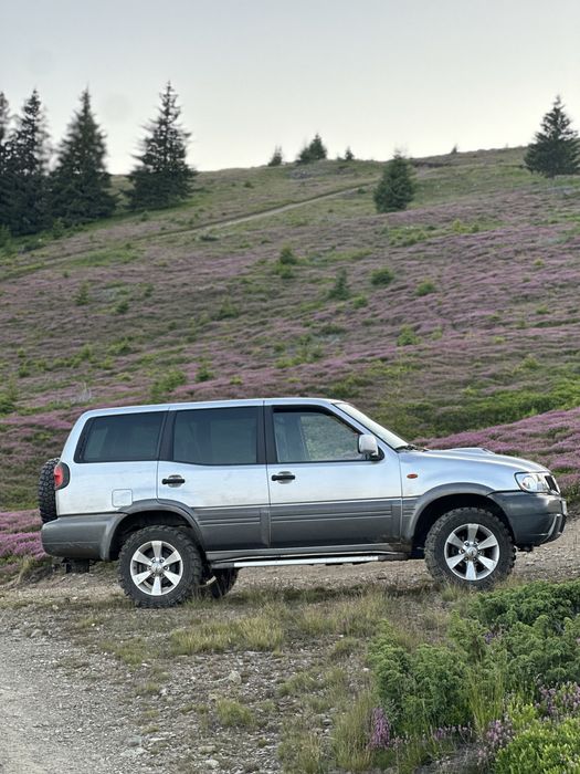 NISSAN Terrano