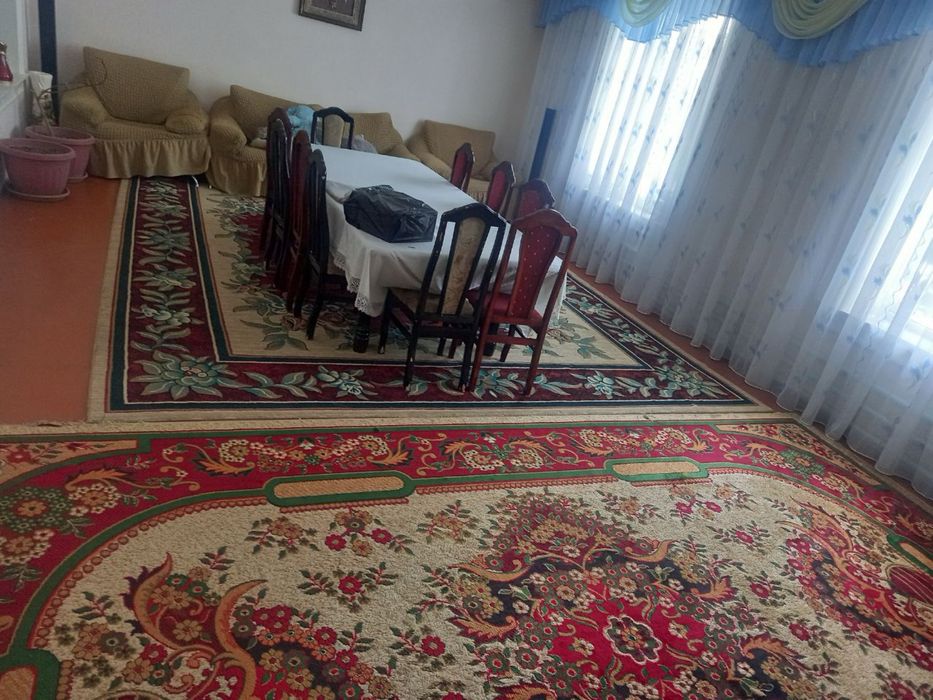 Продоётся квартира 3х комнатная 1этаж