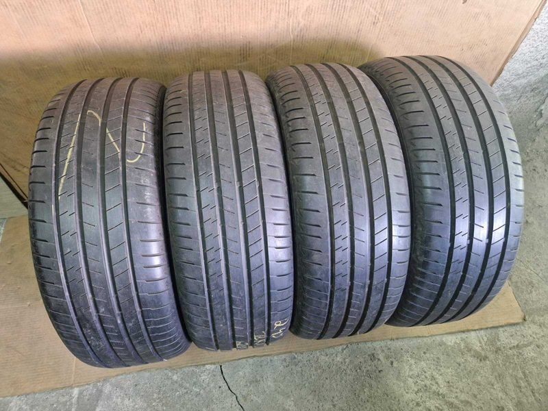 4 Bridgestone R19 245/50
летни гуми
DOT2220