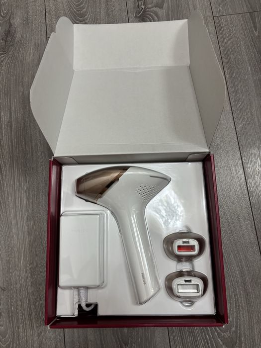 Epilator Ipl Philips lumea Series 9900 nou nouț