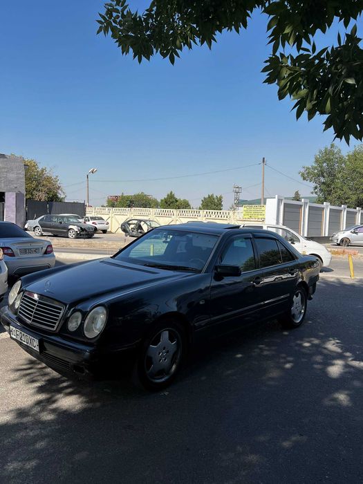W210 avtomat sotiladi