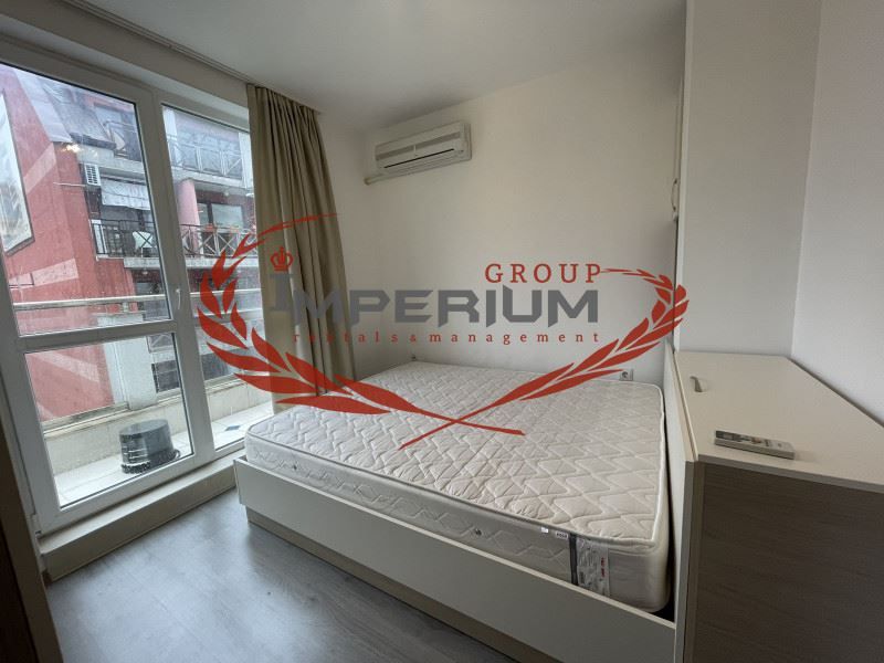 Дава се под наем Двустаен апартамент в Варна, Левски - 55 кв.м за 458.49 € - Снимка #3