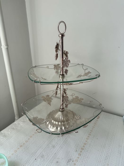 Посуда для чайного стола