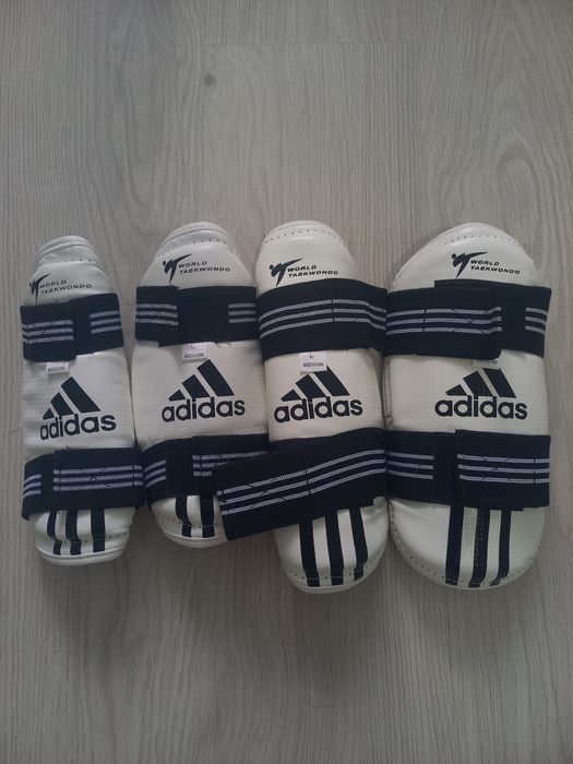 Adidas Щитки для тхэквондо