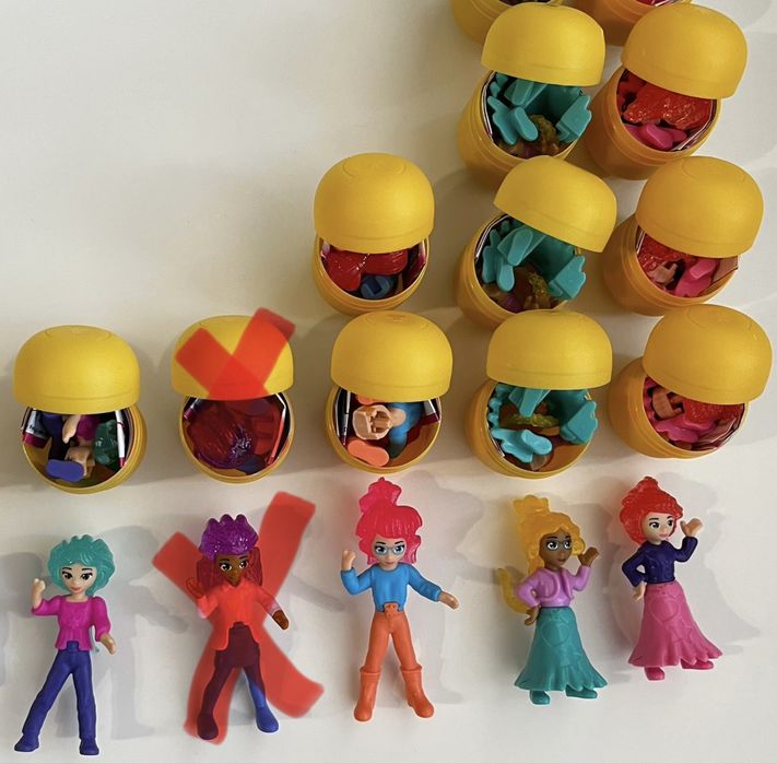 Фигурки и игрушки Kinder Surprise