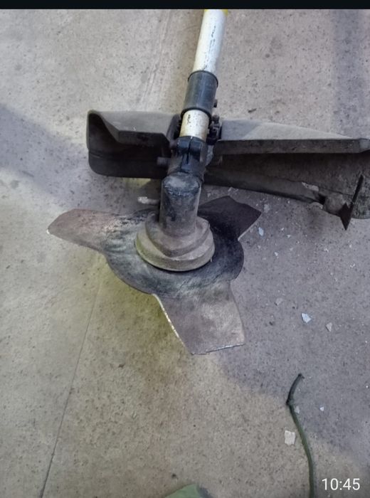 Продам бензиновый тример Huter GGT-1900T