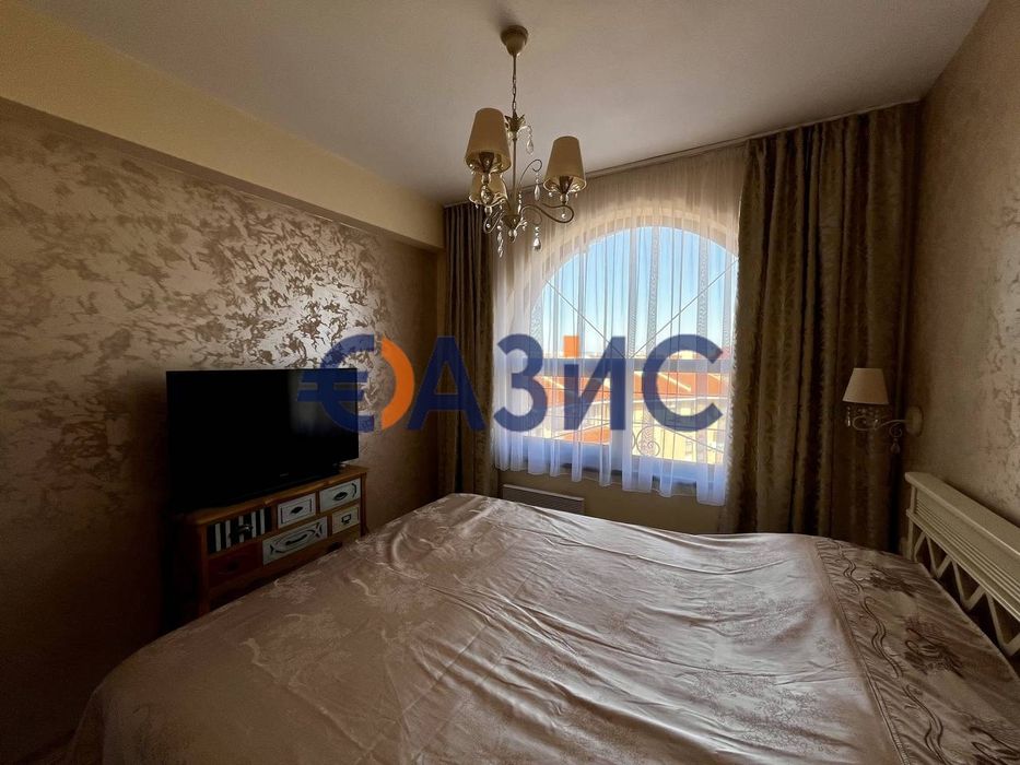 Продава се Четиристаен апартамент в Свети Влас - 110 кв.м за 1367 €/кв.м - Снимка #12