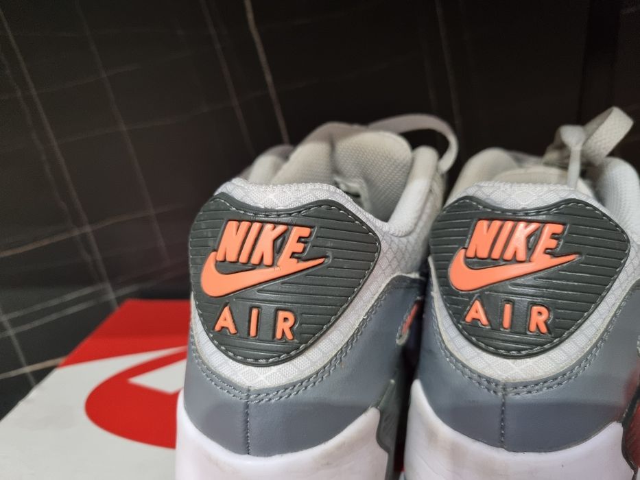 Дамски маратонки Nike