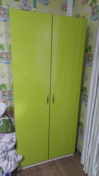 Кровать матрасы  шкаф