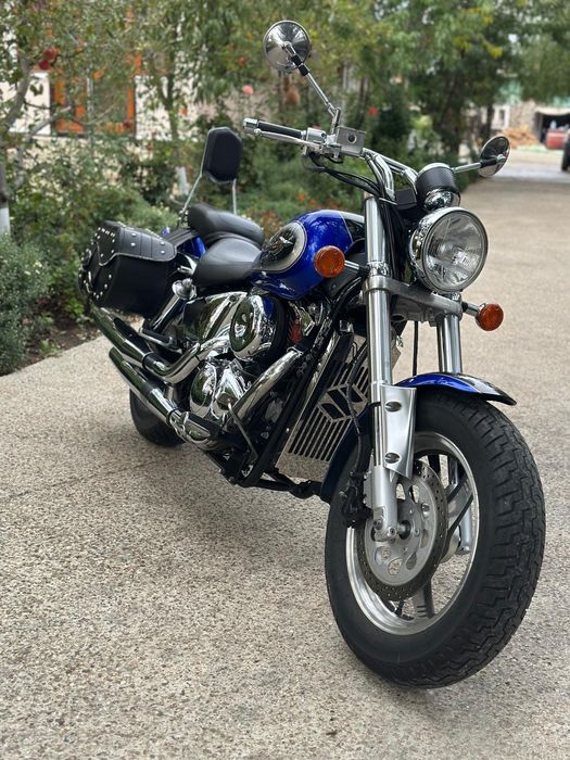 Suzuki marauder vz 800 cruiser / chooper