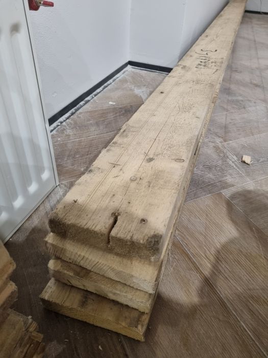 Брус агаш рейка дерево Доски стропила страпила опалубка