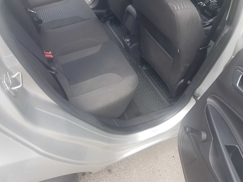 FORD Fiesta 2015 — imagine 3