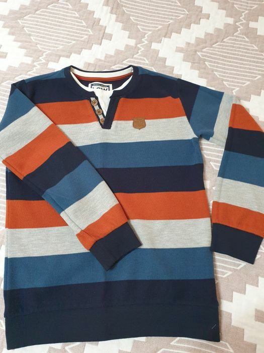 Продам кофту на мальчика