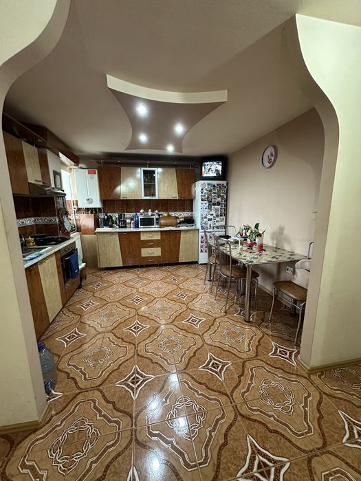 Apartament 3 camere decomandat