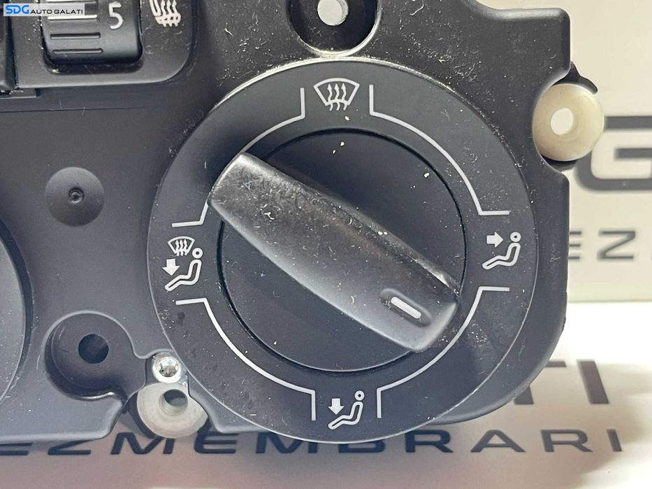 Climatronic Panou Comanda AC Aer Conditionat Clima Volkswagen Golf 5 2004 - 2008 Cod 1K0820047EG [1059]