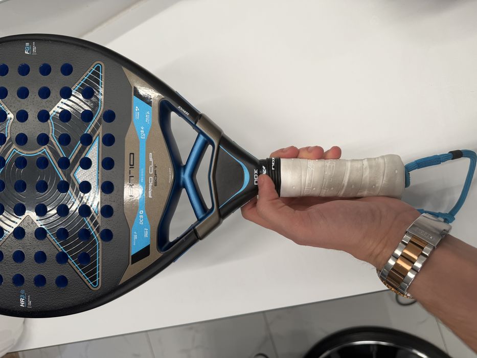 Paleta Padel Nox AT10PRO CUP SOFT ca si noua