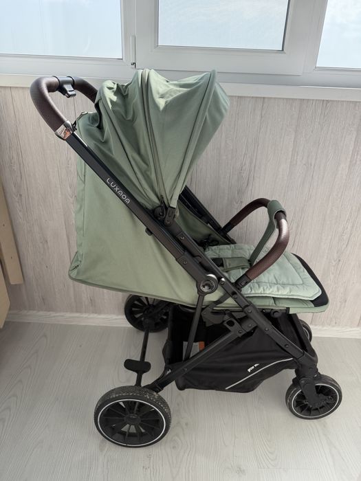 Продам детскую коляску