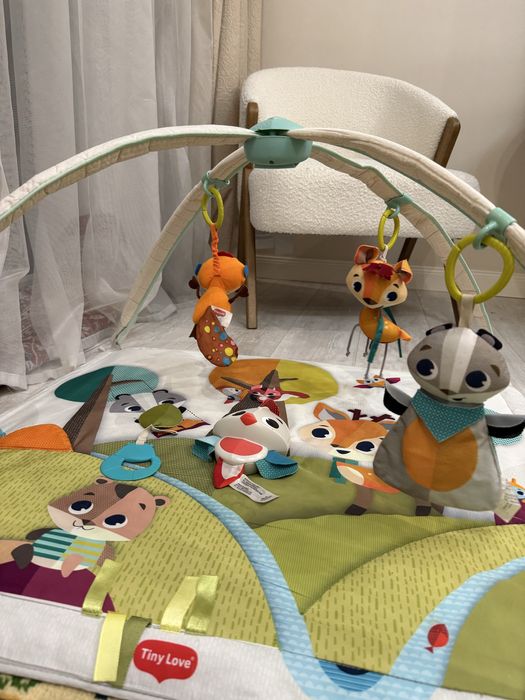 Детский развивающий коврик Tiny Love