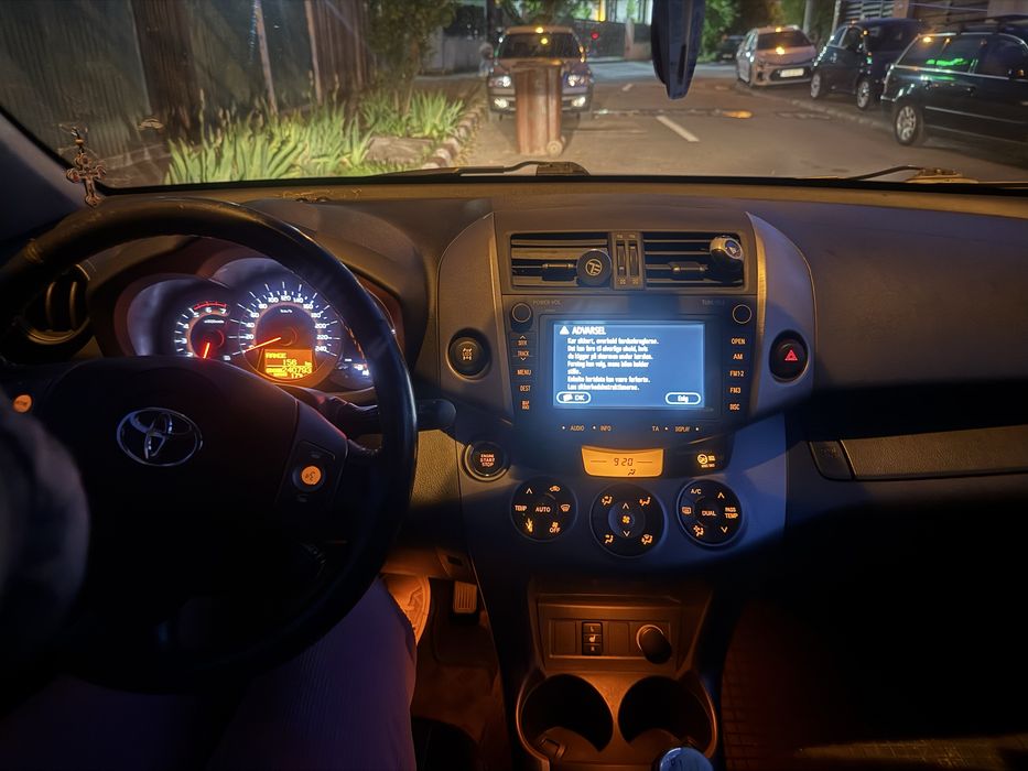 Vand Toyota Rav 4