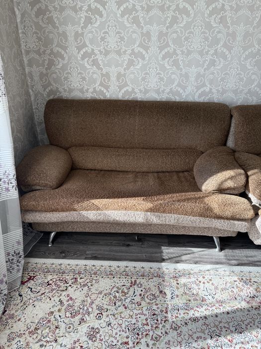 Продам диван и кресло