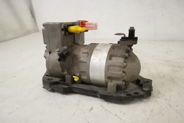 Compresor AC Clima Aer Conditionat Original In Stare Buna Volkswagen V