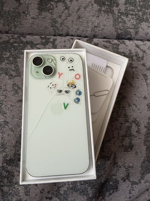 Iphone 15 (128 гб)