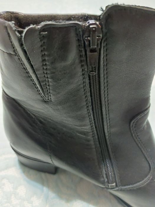 Дамски боти черни ест.кожа