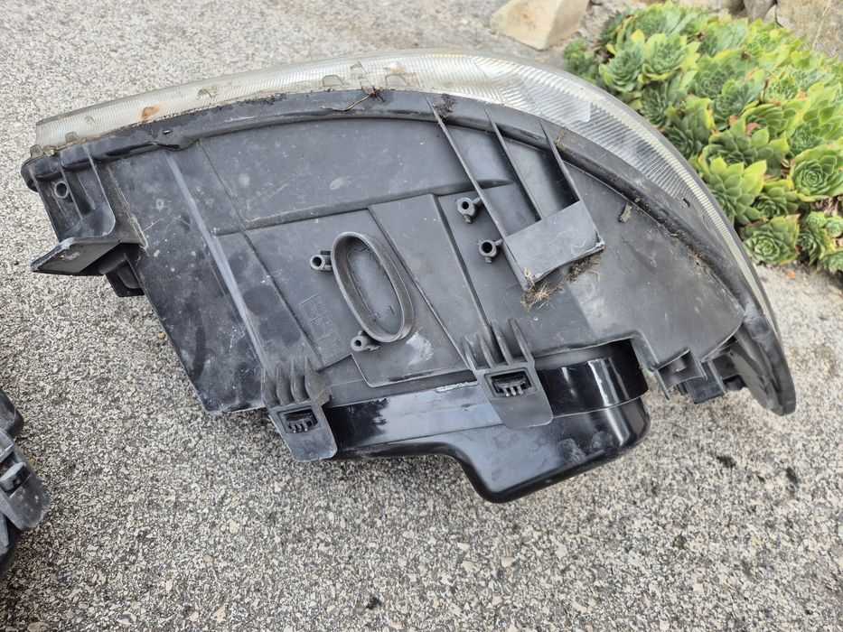 Ляв десен фар Мерцедес Спринтер фарове Mercedes Sprinter