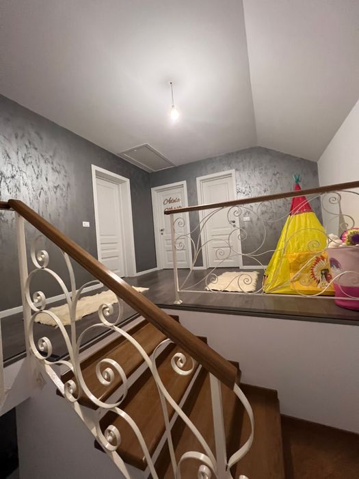 Casa de vanzare in Hemeiusi - Bacau