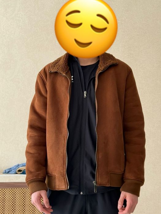 Продам верхние мужские вещи