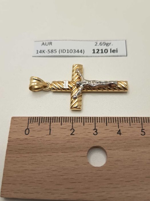 Pandantiv Crucifix aur 14 Karate (2.69 grame) ID10344