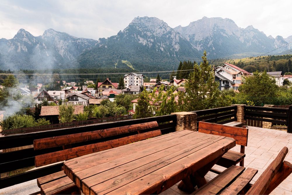 Vila unica de inchiriat in Busteni.