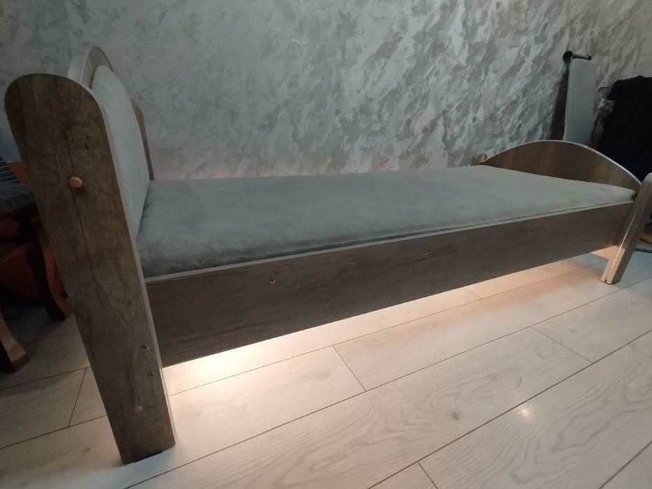 Продается кровать